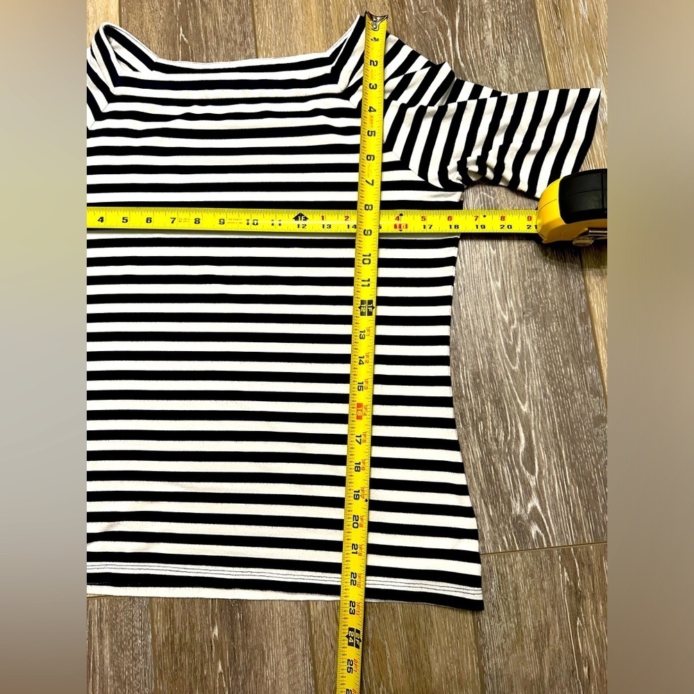 🛍️ Talbots petite white,black strapped top Size SP - Picture 5 of 5